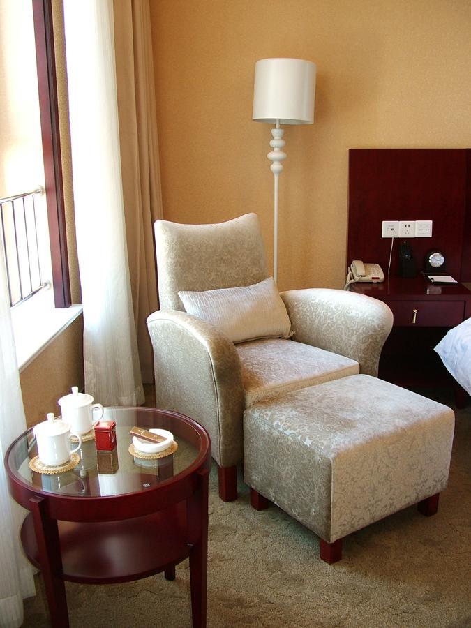 Fuxing Oriental Boutique Hotel Chifeng Zimmer foto