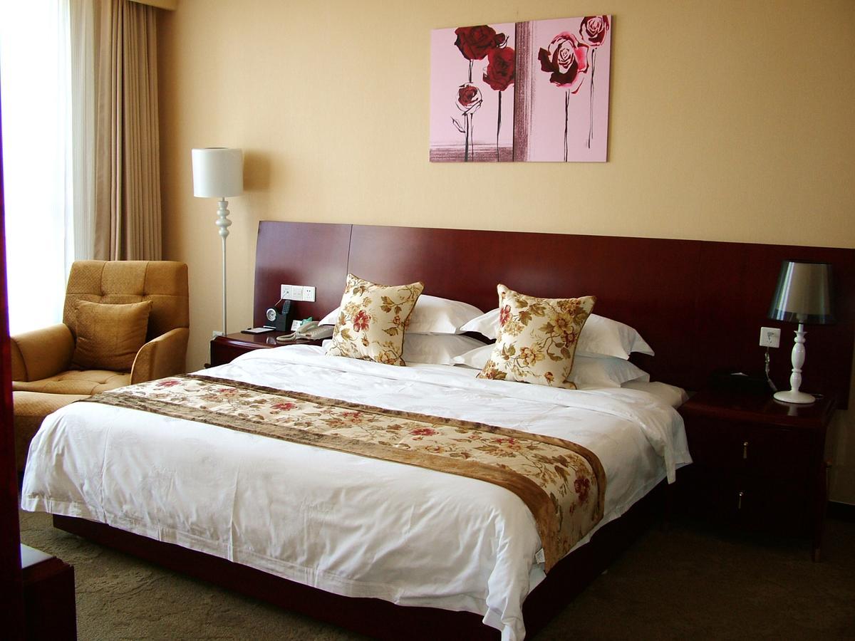 Fuxing Oriental Boutique Hotel Chifeng Zimmer foto
