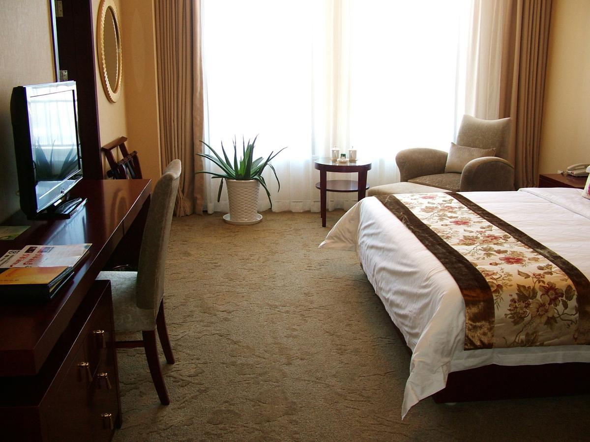 Fuxing Oriental Boutique Hotel Chifeng Zimmer foto