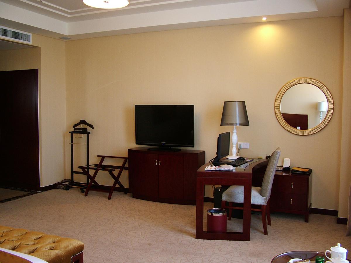 Fuxing Oriental Boutique Hotel Chifeng Zimmer foto